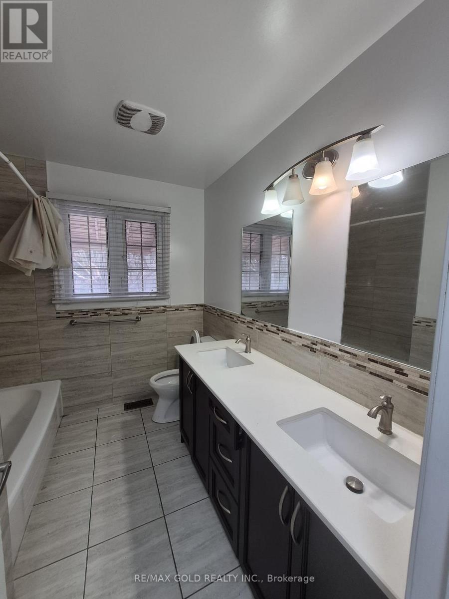 10414 Chinguacousy Road, Brampton, Ontario  L7A 0G8 - Photo 18 - W12587754