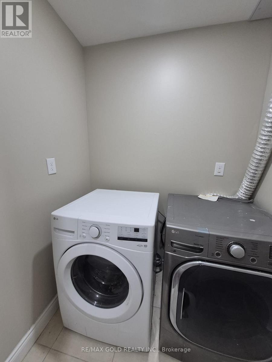 10414 Chinguacousy Road, Brampton, Ontario  L7A 0G8 - Photo 20 - W12587754