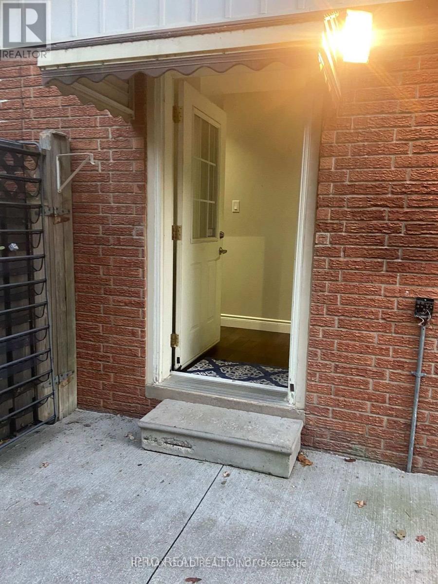 10414 Chinguacousy Road, Brampton, Ontario  L7A 0G8 - Photo 25 - W12587754