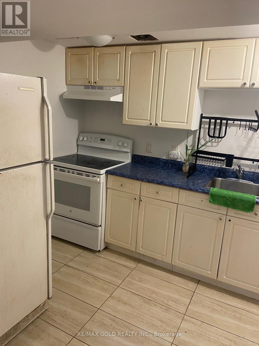 10414 Chinguacousy Road, Brampton, Ontario  L7A 0G8 - Photo 27 - W12587754