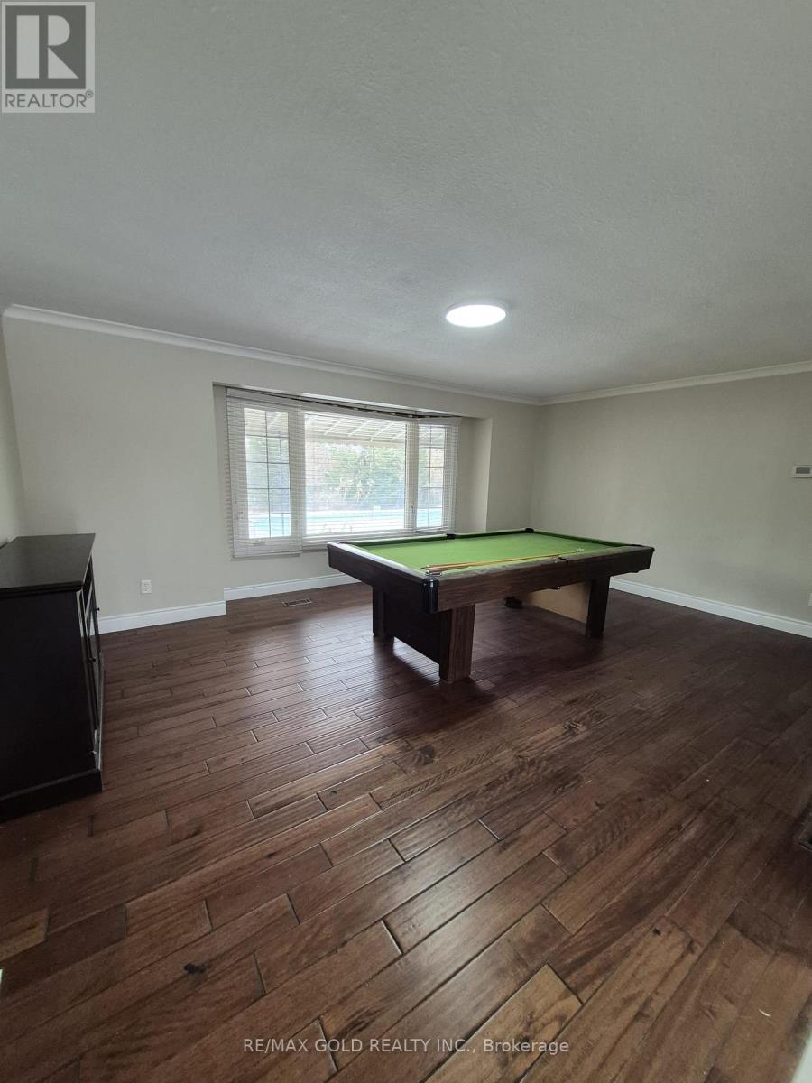 10414 Chinguacousy Road, Brampton, Ontario  L7A 0G8 - Photo 9 - W12587754