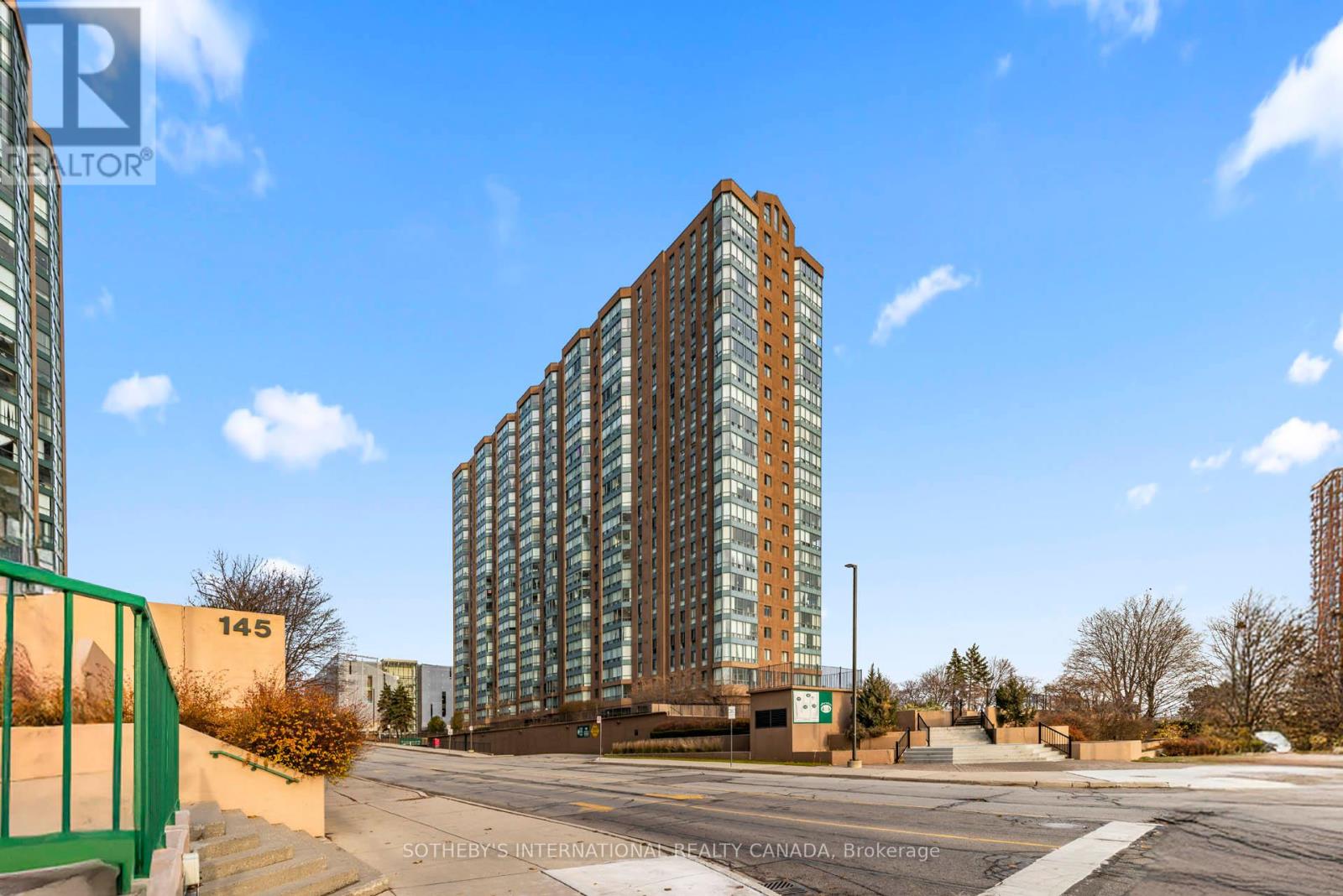 415 - 115 HILLCREST AVENUE, Mississauga, Ontario