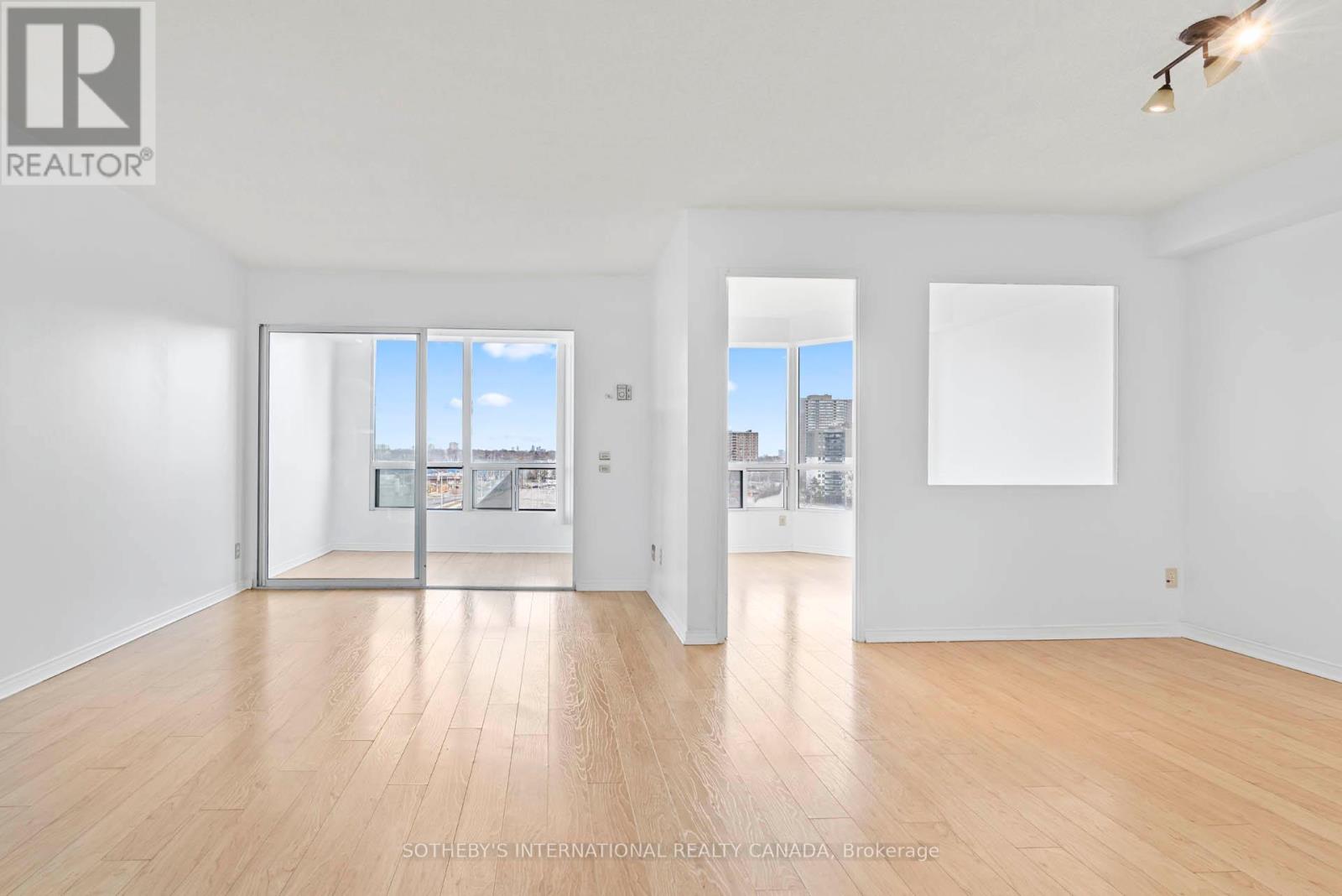 415 - 115 Hillcrest Avenue, Mississauga, Ontario  L5B 3Y9 - Photo 21 - W12587764