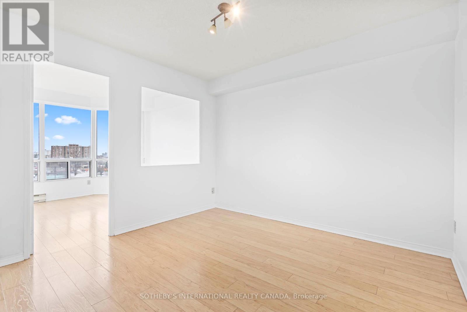 415 - 115 Hillcrest Avenue, Mississauga, Ontario  L5B 3Y9 - Photo 23 - W12587764