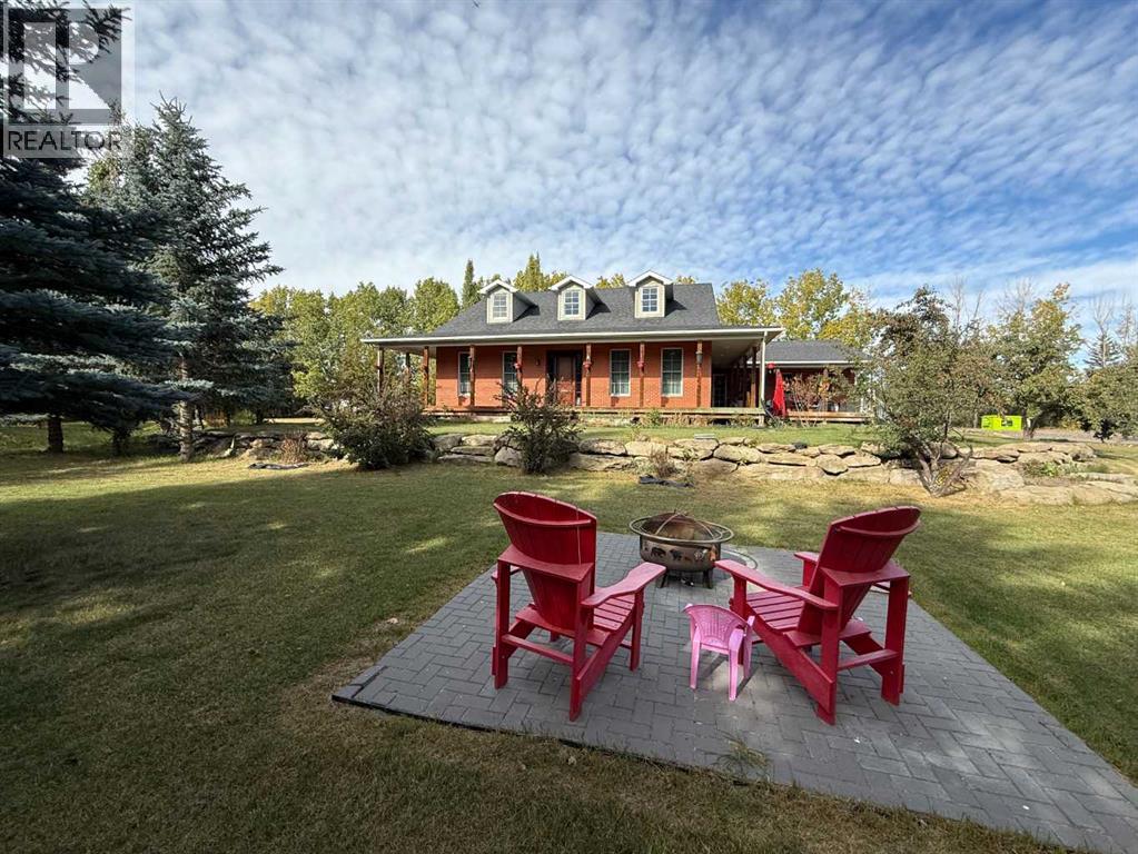 25 Paradise Bay, Chestermere, Alberta  T1X 0M9 - Photo 3 - A2264684