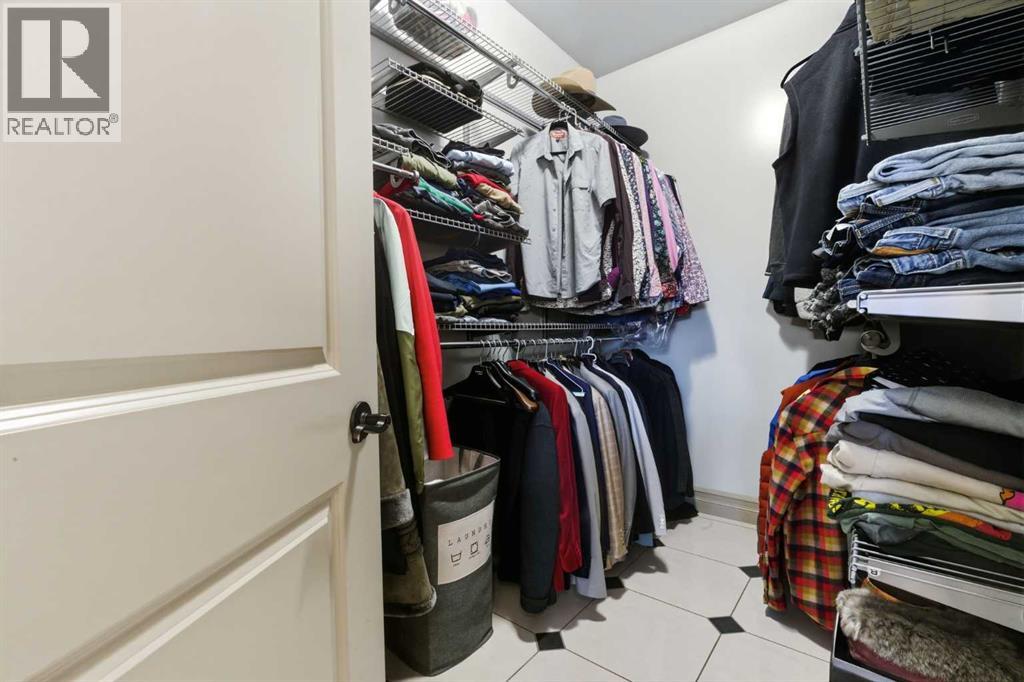 25 Paradise Bay, Chestermere, Alberta  T1X 0M9 - Photo 18 - A2264684