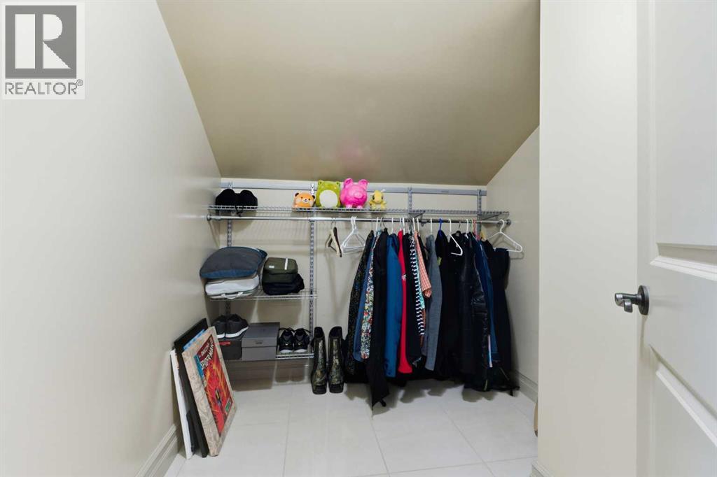 25 Paradise Bay, Chestermere, Alberta  T1X 0M9 - Photo 29 - A2264684