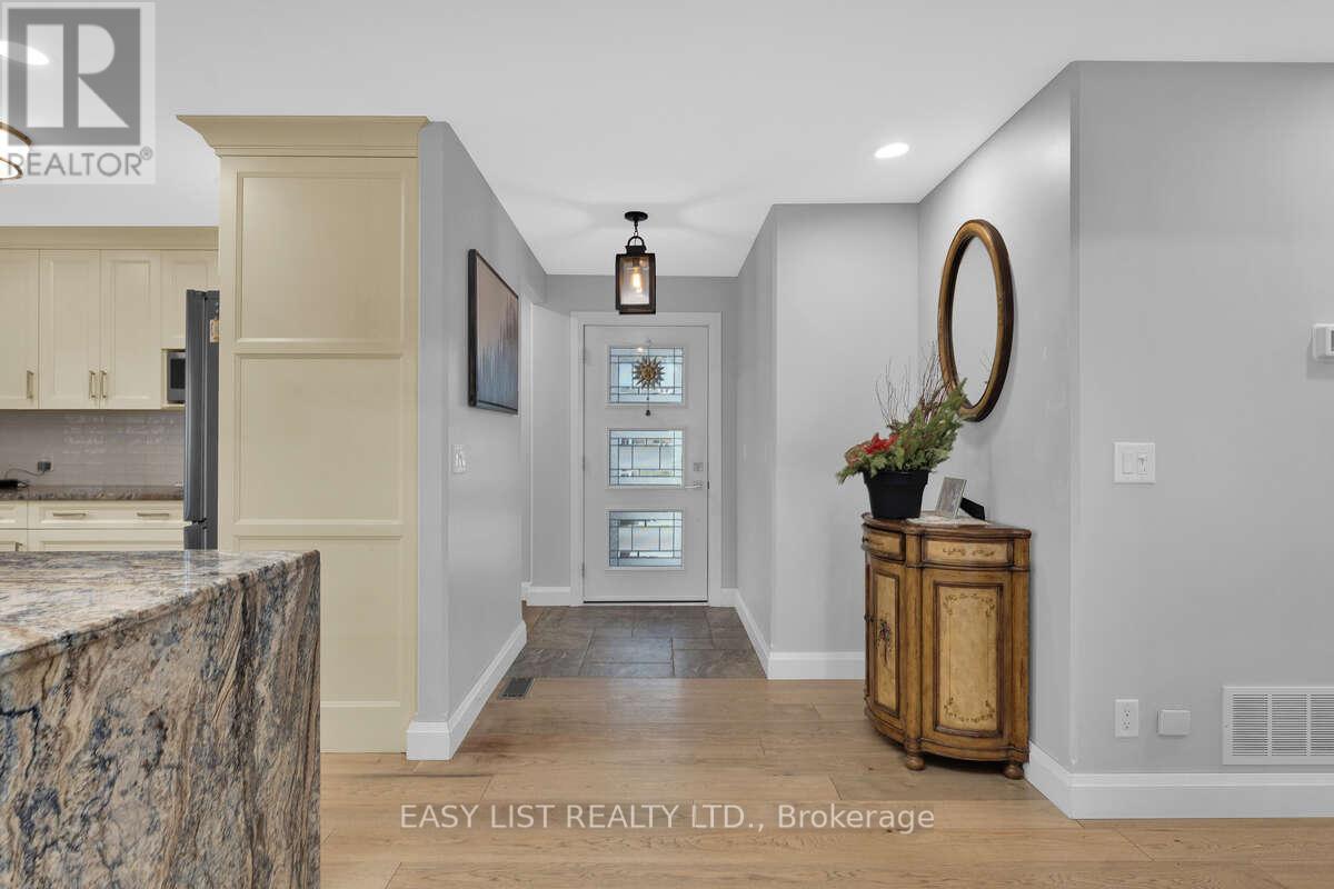 6210 St Clair Road, Lakeshore, Ontario  N0R 1N0 - Photo 11 - X12570548