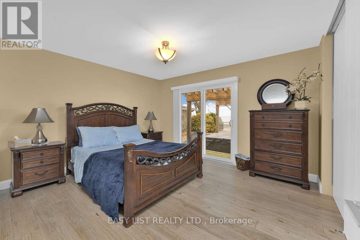 6210 St Clair Road, Lakeshore, Ontario  N0R 1N0 - Photo 12 - X12570548