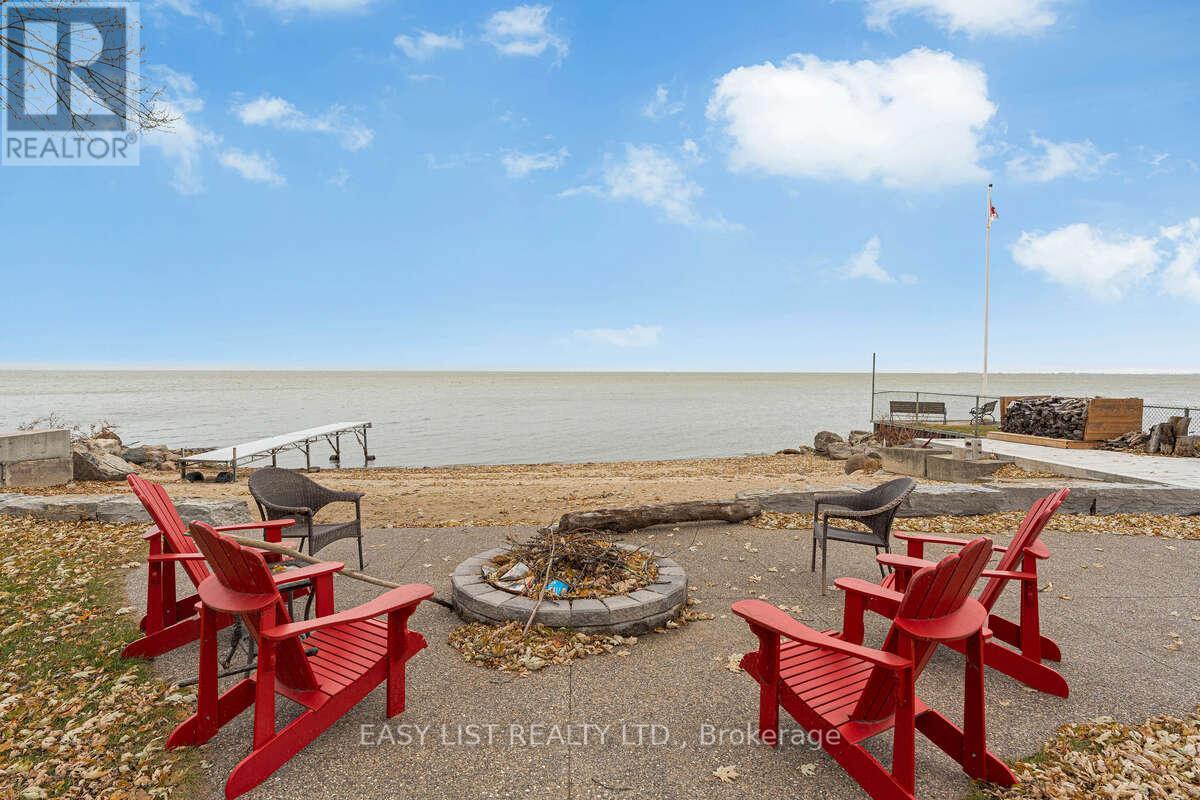 6210 St Clair Road, Lakeshore, Ontario  N0R 1N0 - Photo 21 - X12570548