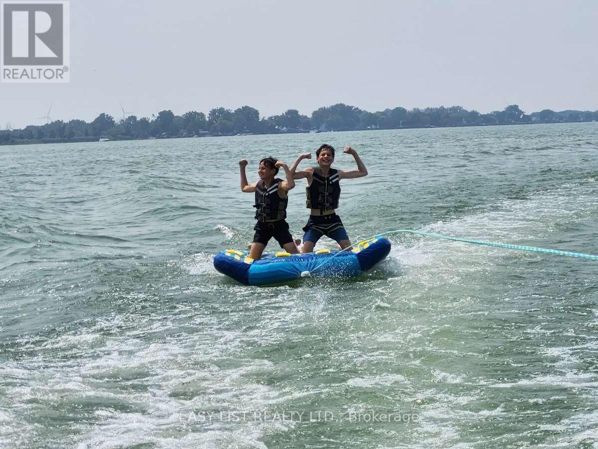 6210 St Clair Road, Lakeshore, Ontario  N0R 1N0 - Photo 31 - X12570548