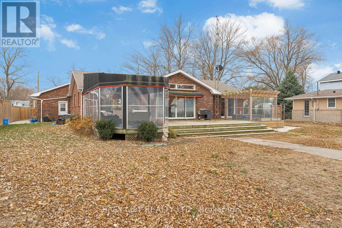 6210 St Clair Road, Lakeshore, Ontario  N0R 1N0 - Photo 30 - X12570548