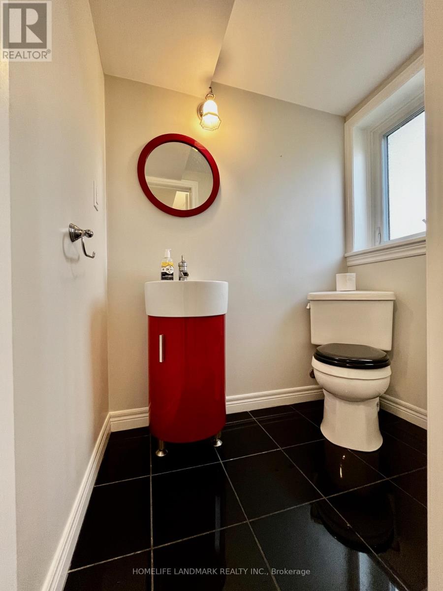 288 Cedar Crescent, Cambridge, Ontario  N1S 1X1 - Photo 21 - X12571410