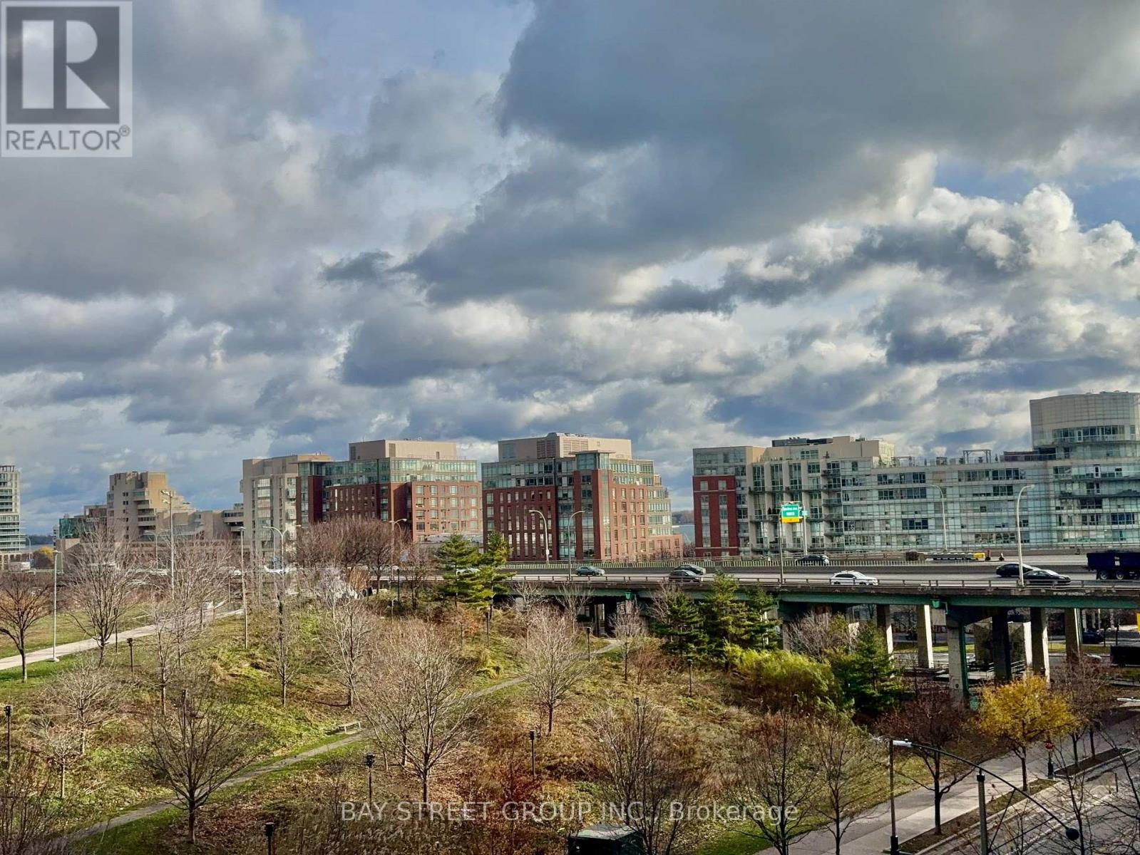 621 - 85 Queens Wharf Road, Toronto, Ontario  M5V 0J9 - Photo 10 - C12587788