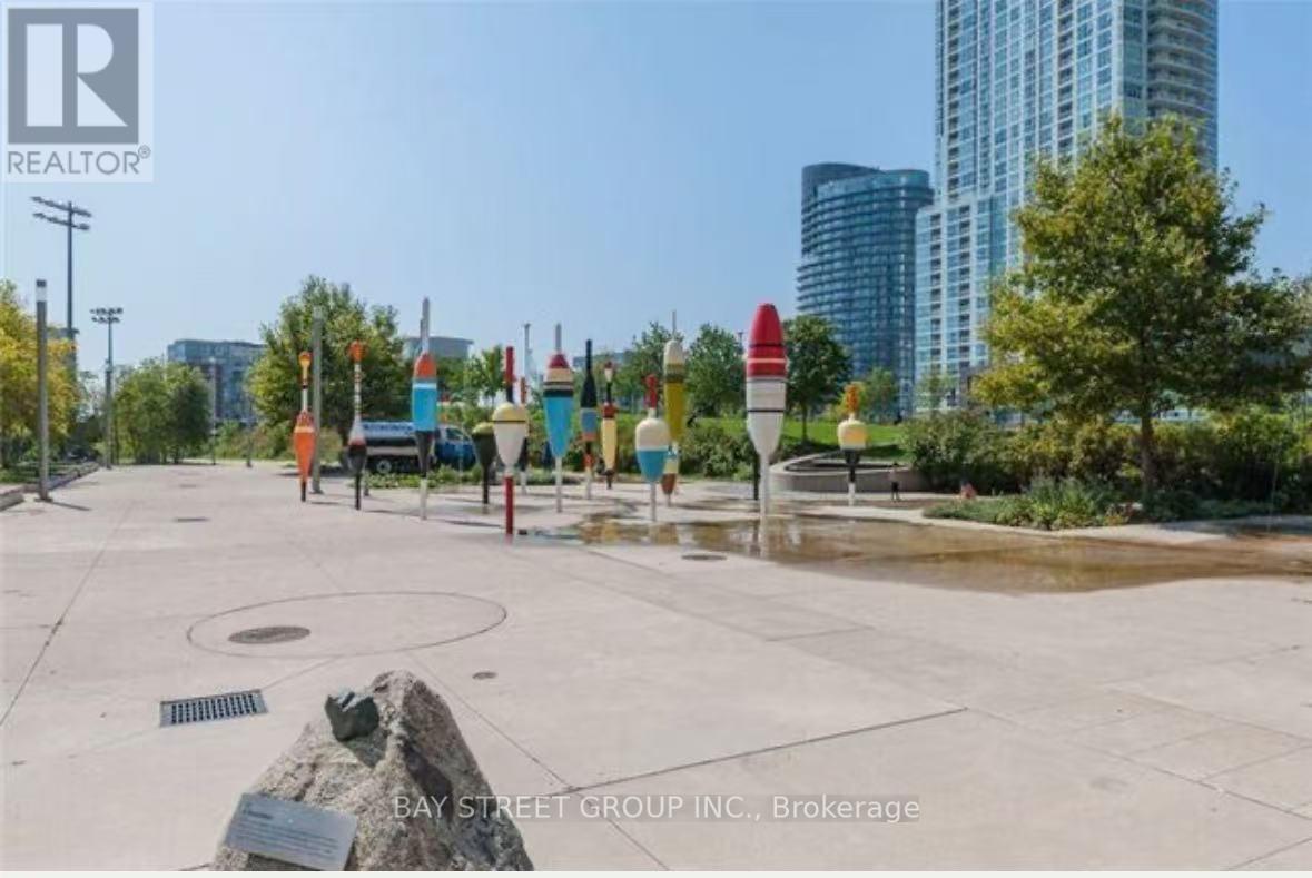 621 - 85 Queens Wharf Road, Toronto, Ontario  M5V 0J9 - Photo 20 - C12587788