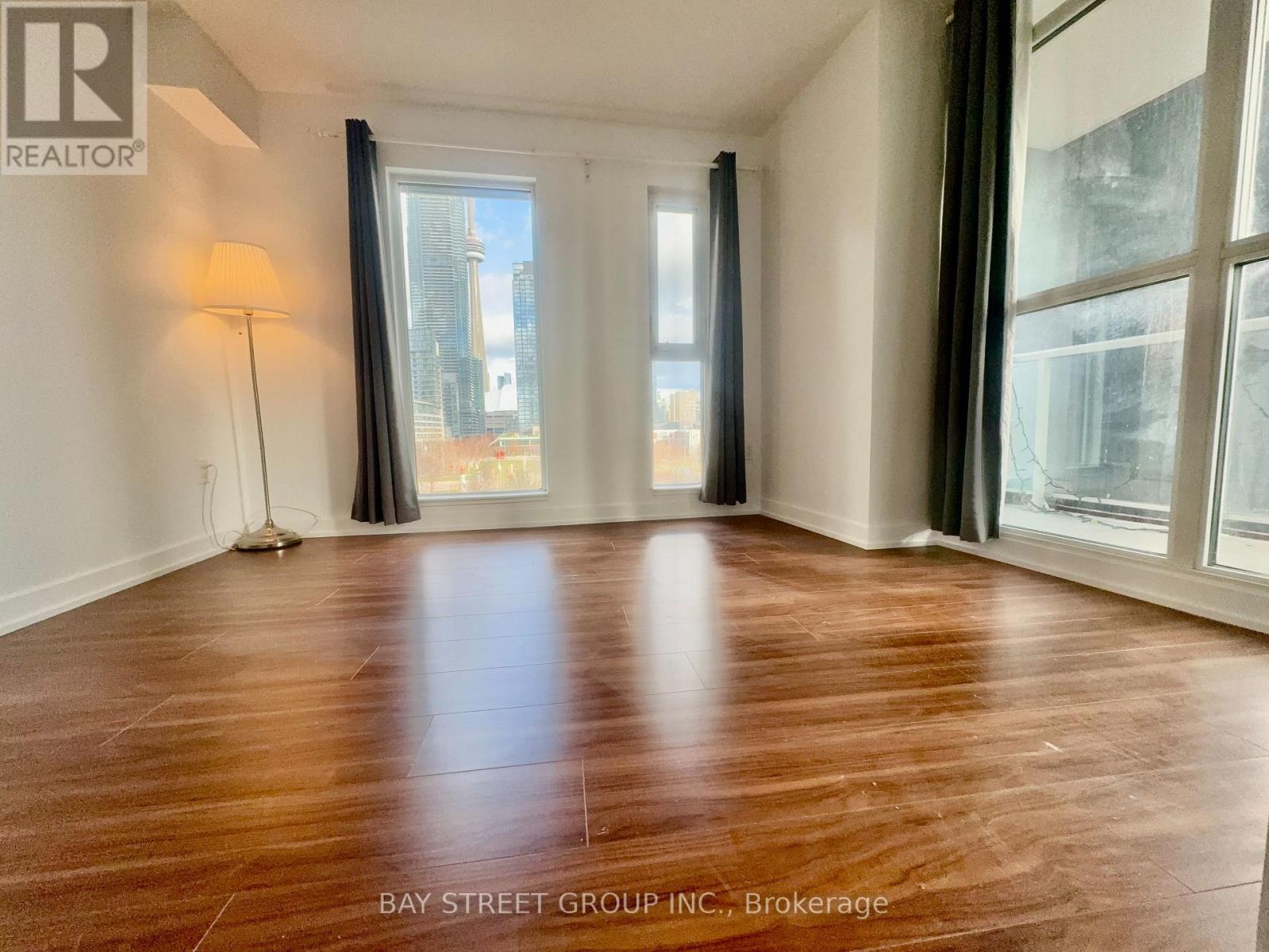 621 - 85 Queens Wharf Road, Toronto, Ontario  M5V 0J9 - Photo 5 - C12587788