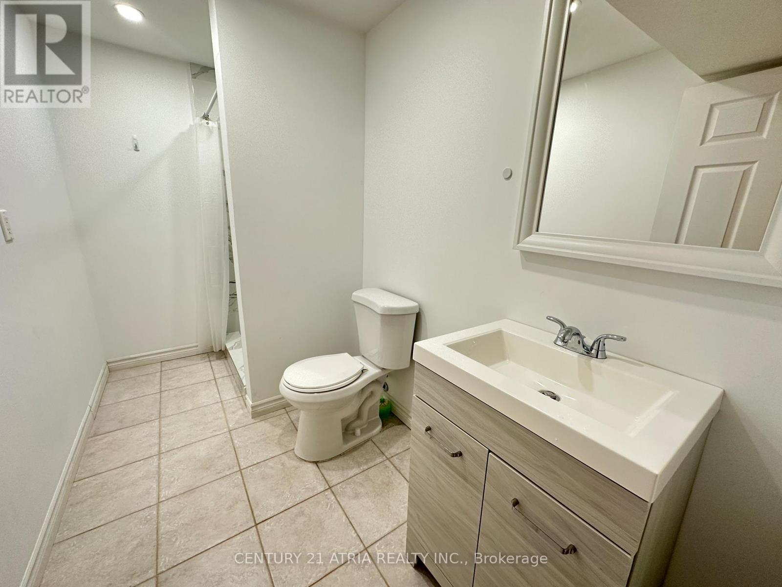 (Basement) - 12 Pearl Gate Court, Richmond Hill, Ontario  L4B 2C6 - Photo 23 - N12587774