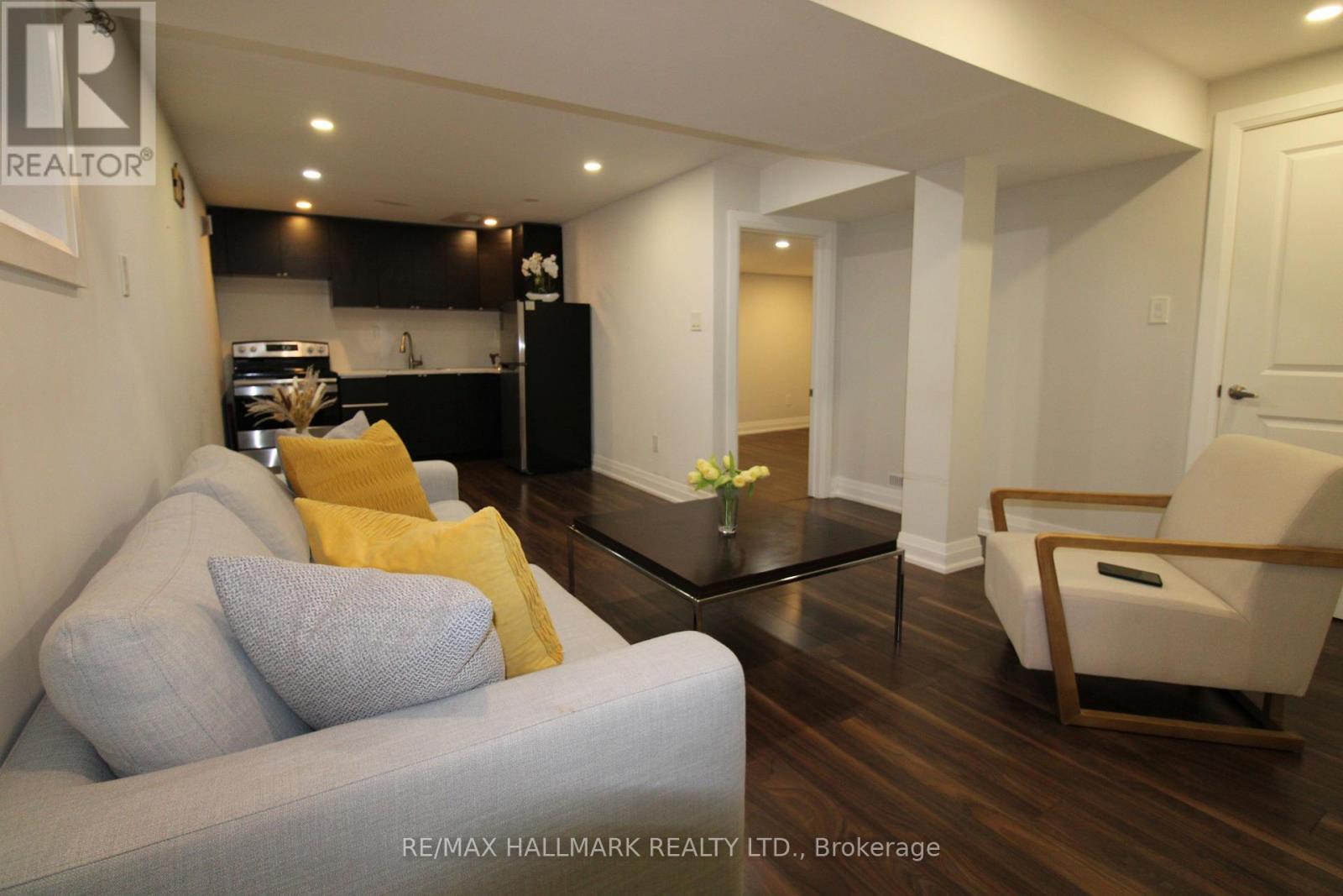 Lower - 158 Kingshill Road, Richmond Hill, Ontario  L4E 4V5 - Photo 3 - N12587780