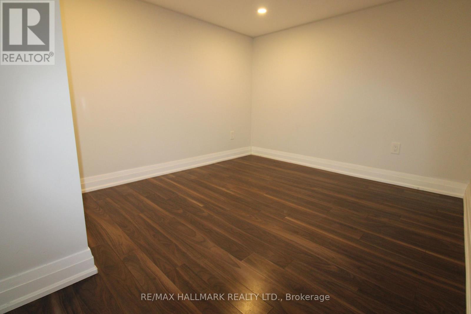 Lower - 158 Kingshill Road, Richmond Hill, Ontario  L4E 4V5 - Photo 9 - N12587780