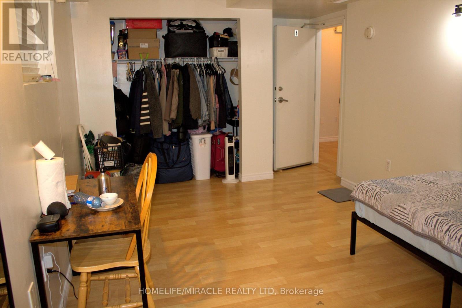 38 Dunsmore Lane, Barrie, Ontario  L4M 7A1 - Photo 13 - S12587800