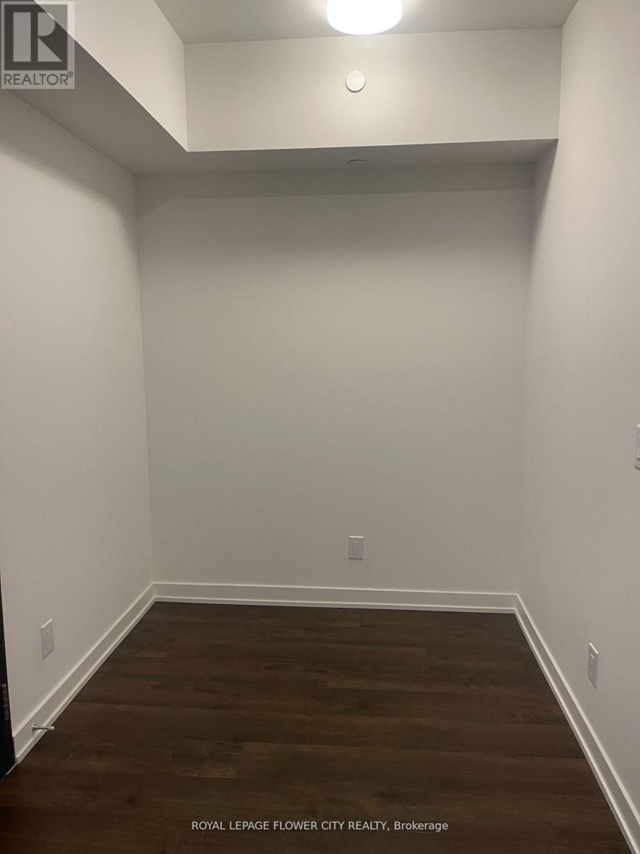 211 - 56 Lakeside Terrace, Barrie, Ontario  L4M 0L4 - Photo 7 - S12587818