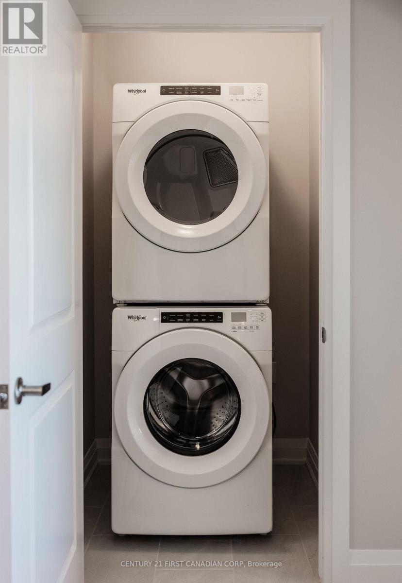 604 - 4286 King Street, Kitchener, Ontario  N2P 2E9 - Photo 15 - X12587852