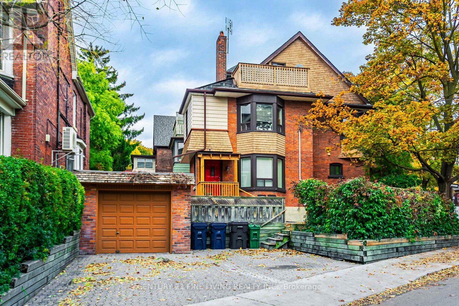 164 SUNNYSIDE AVENUE, Toronto, Ontario