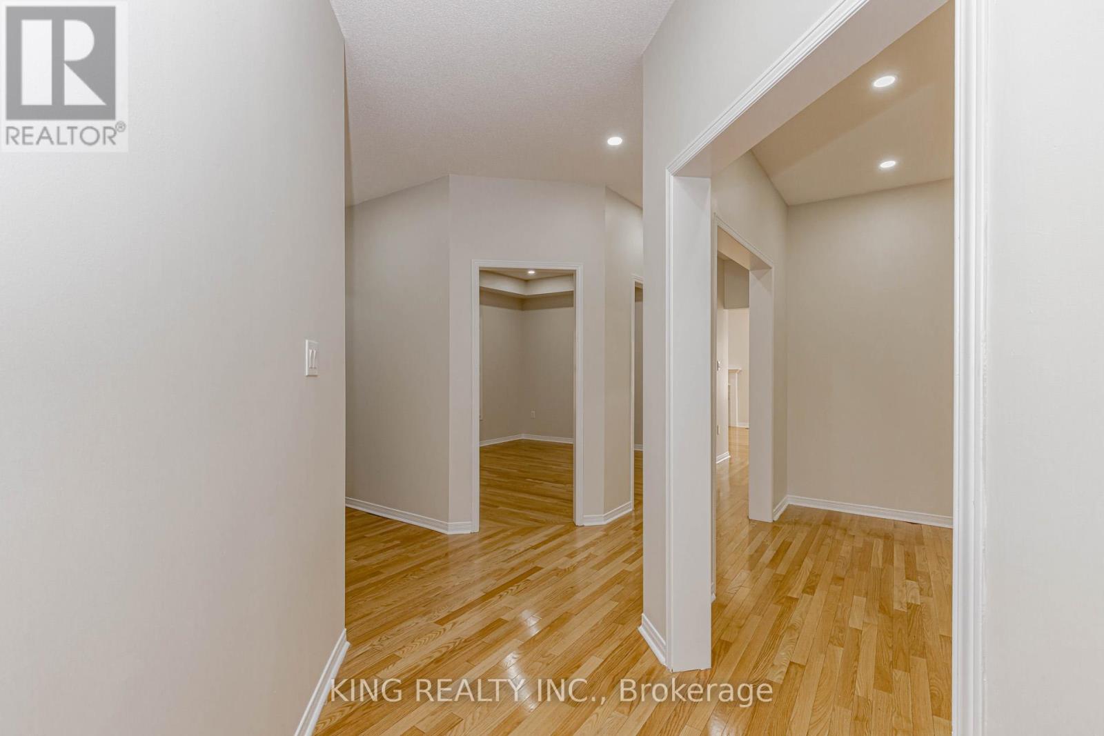 14 Ledgerock Road, Brampton, Ontario  L6P 2L7 - Photo 46 - W12587782