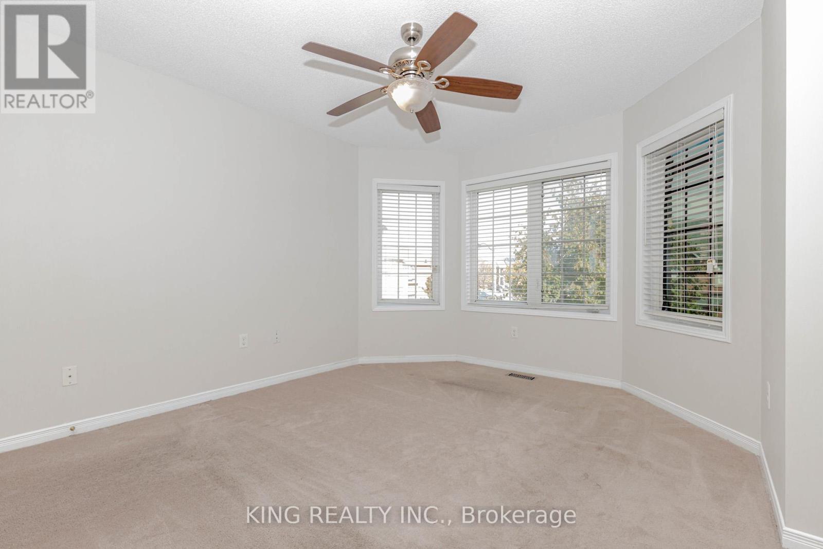 14 Ledgerock Road, Brampton, Ontario  L6P 2L7 - Photo 8 - W12587782