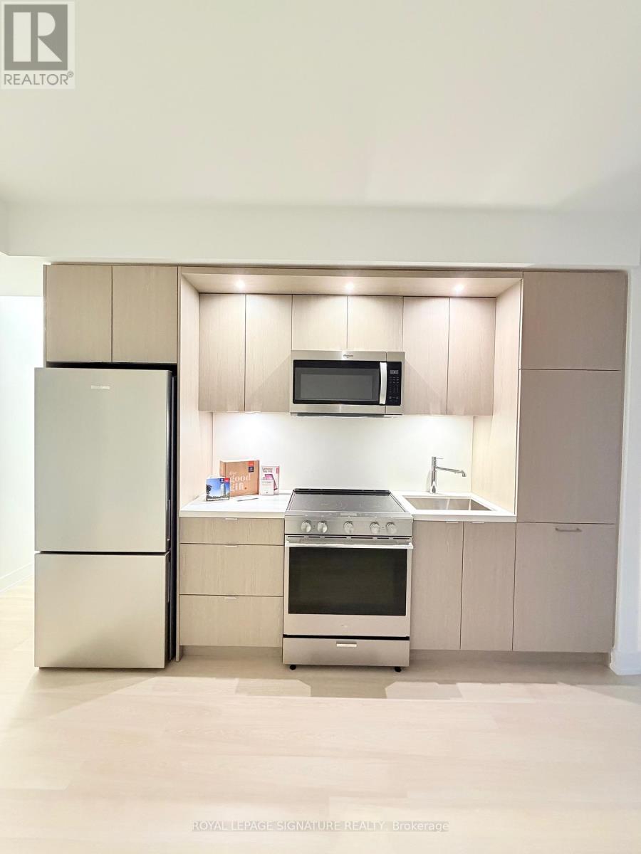 904 - 60 Central Park Road, Toronto, Ontario  M9A 0E6 - Photo 14 - W12587804