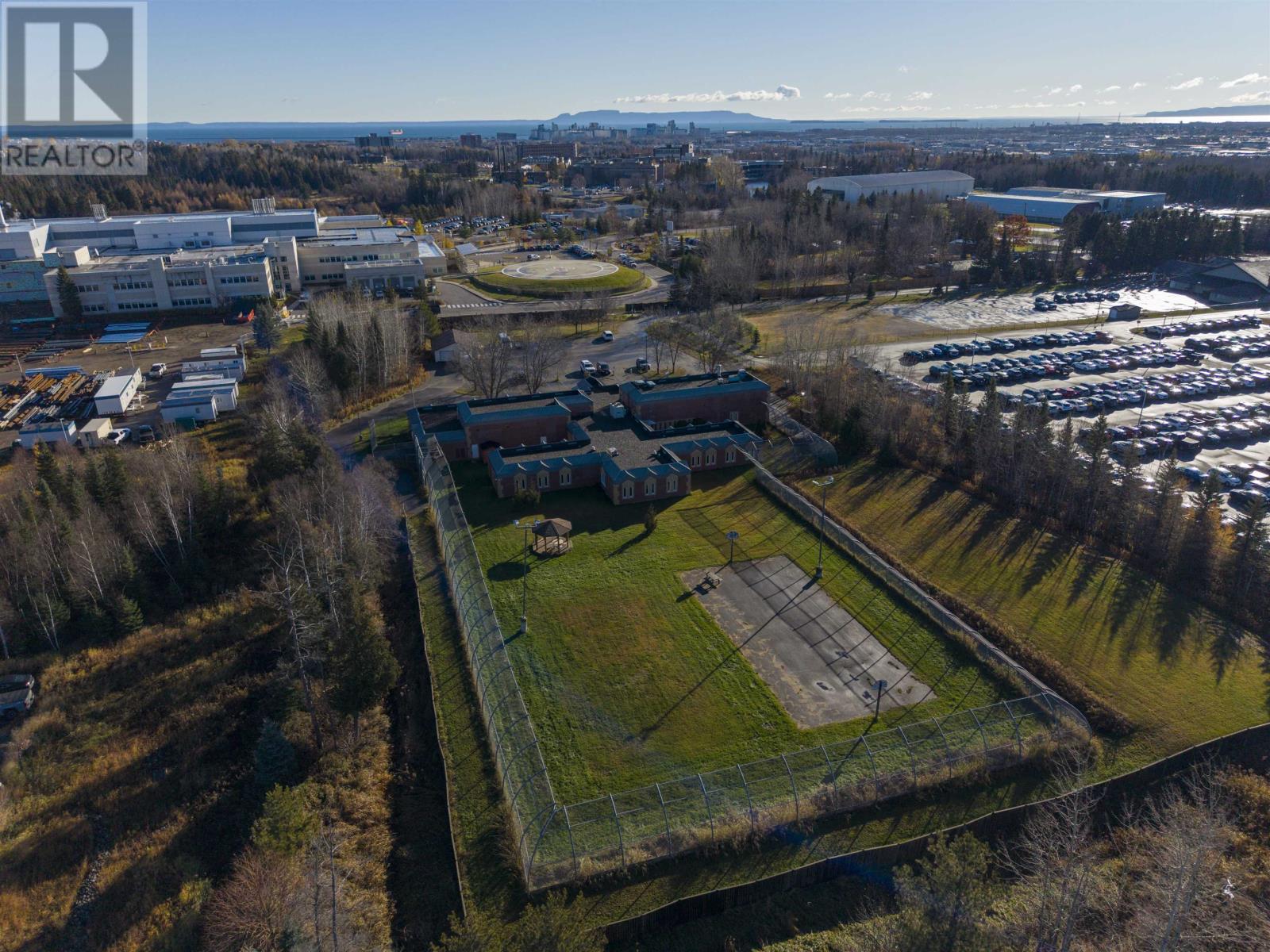 1024 Oliver Rd, Thunder Bay, Ontario  P7B 7A5 - Photo 34 - TB253574