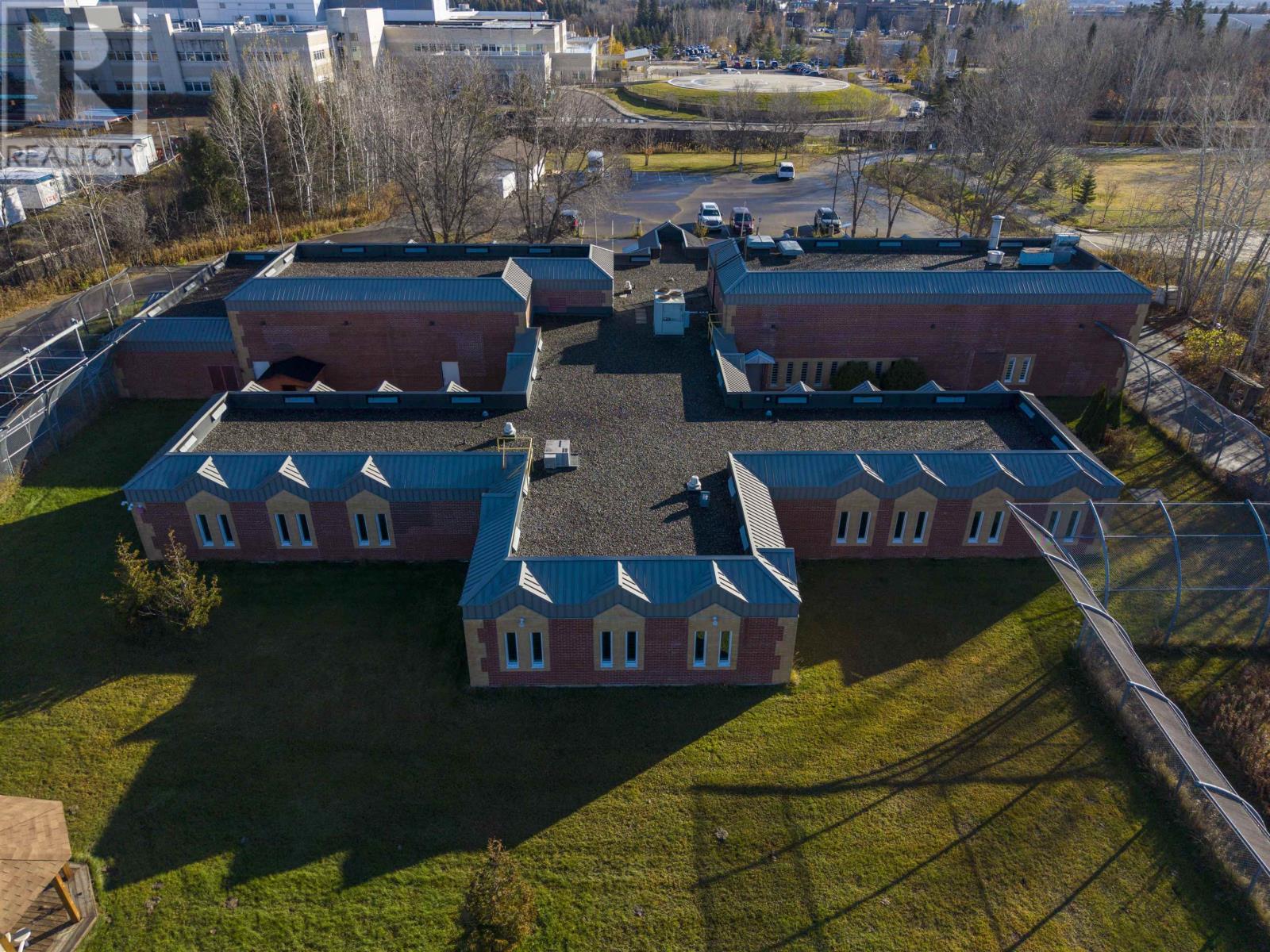 1024 Oliver Rd, Thunder Bay, Ontario  P7B 7A5 - Photo 36 - TB253574