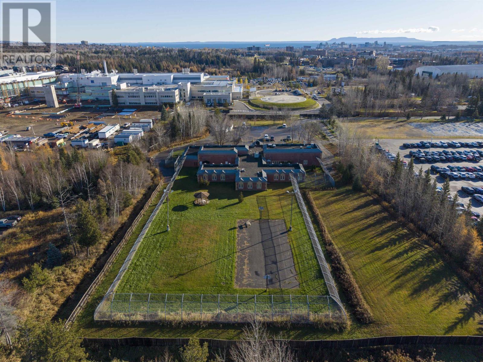 1024 Oliver Rd, Thunder Bay, Ontario  P7B 7A5 - Photo 33 - TB253574