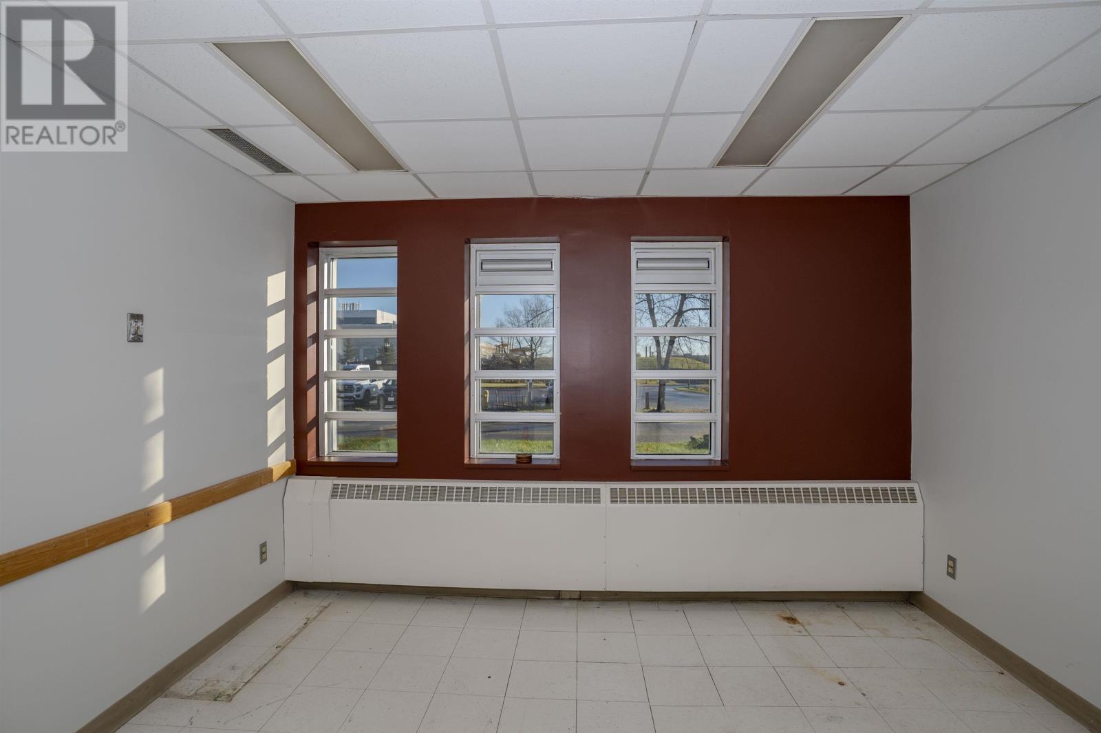 1024 Oliver Rd, Thunder Bay, Ontario  P7B 7A5 - Photo 6 - TB253574