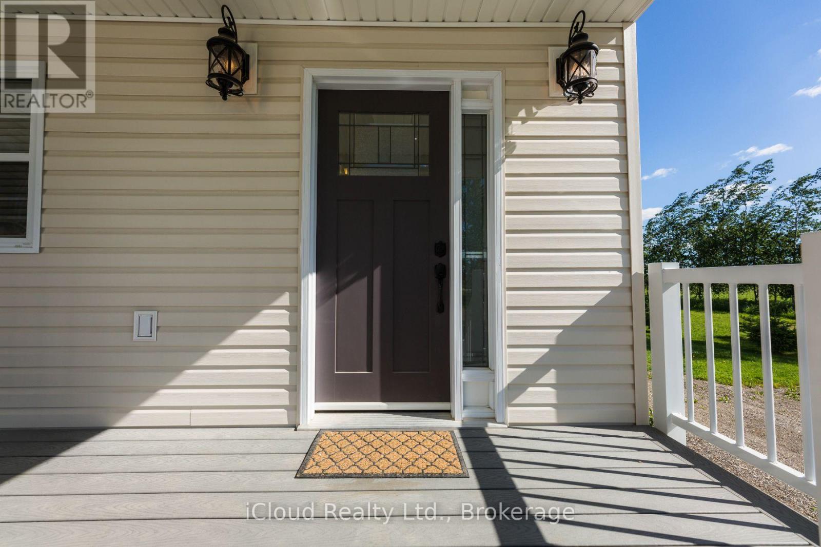 282303 Concession 4-5 Road, East Luther Grand Valley, Ontario  L0N 1G0 - Photo 2 - X12587776