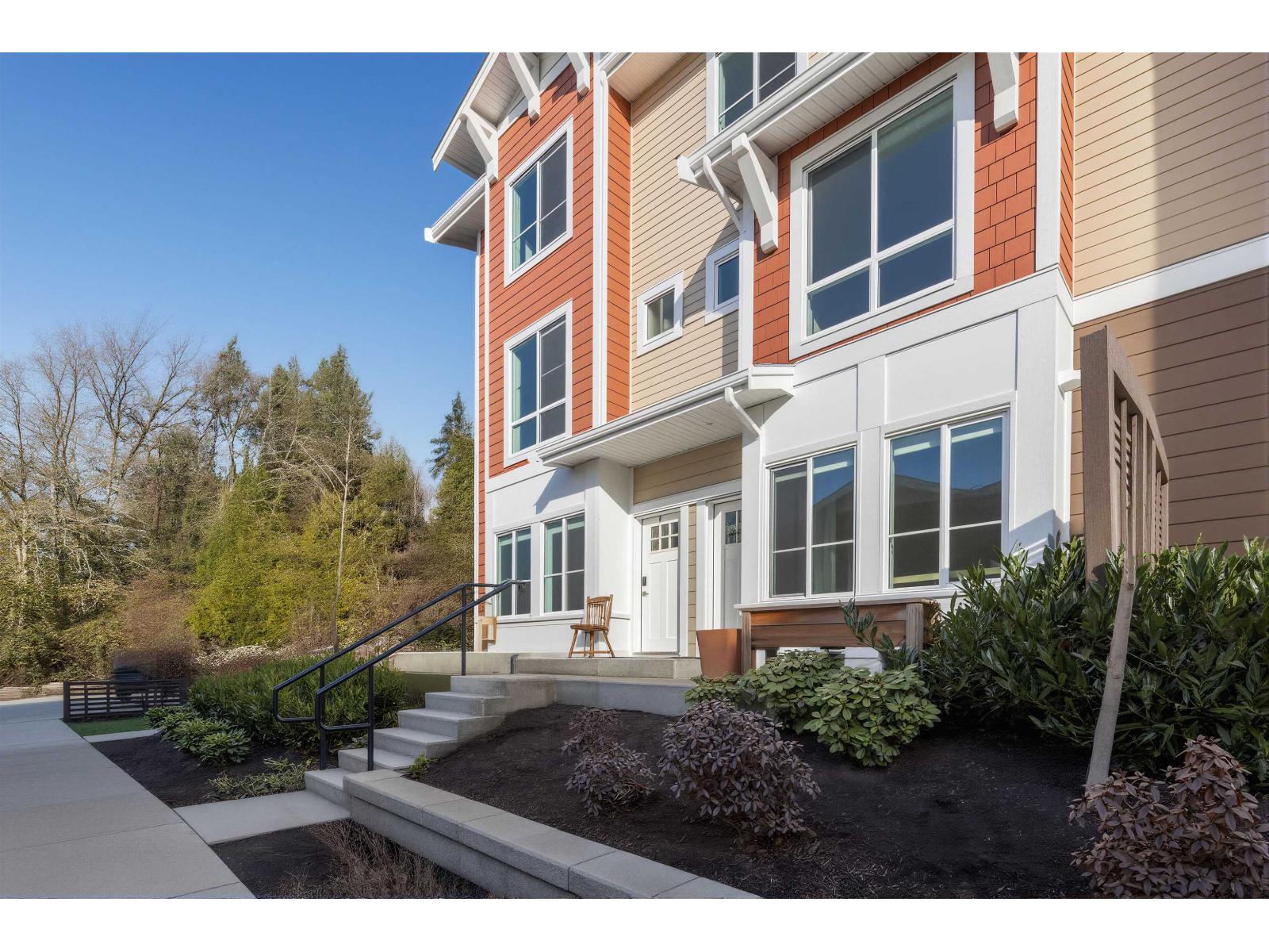 79 16561 17a Avenue, Surrey, British Columbia V3Z 1J3 - Photo 2 - R3070133