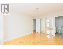 2403 - 666 SPADINA AVENUE, Toronto, Ontario