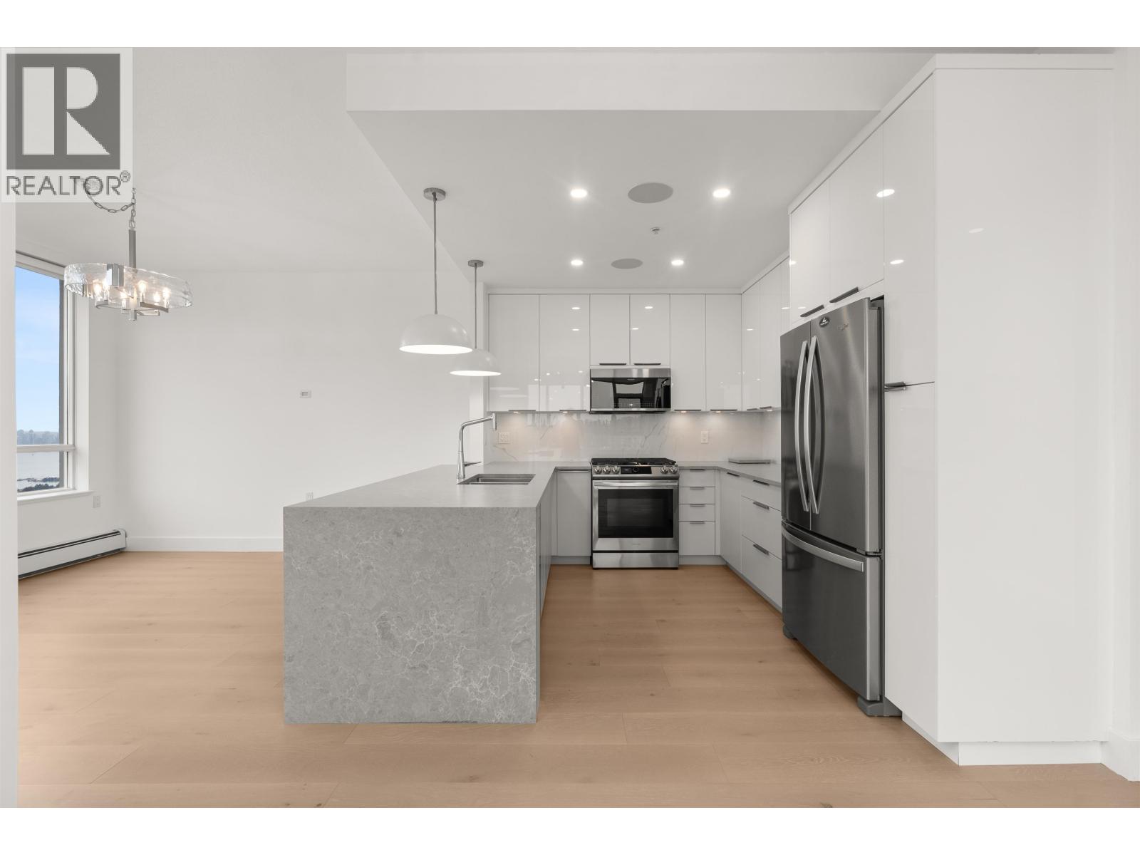 1404 120 W 16th Street, North Vancouver, British Columbia  V7M 3N6 - Photo 6 - R3070967