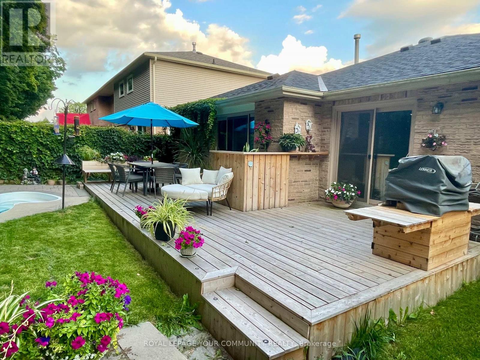 188 Kemano Road, Aurora, Ontario  L4G 4Z2 - Photo 44 - N12587490