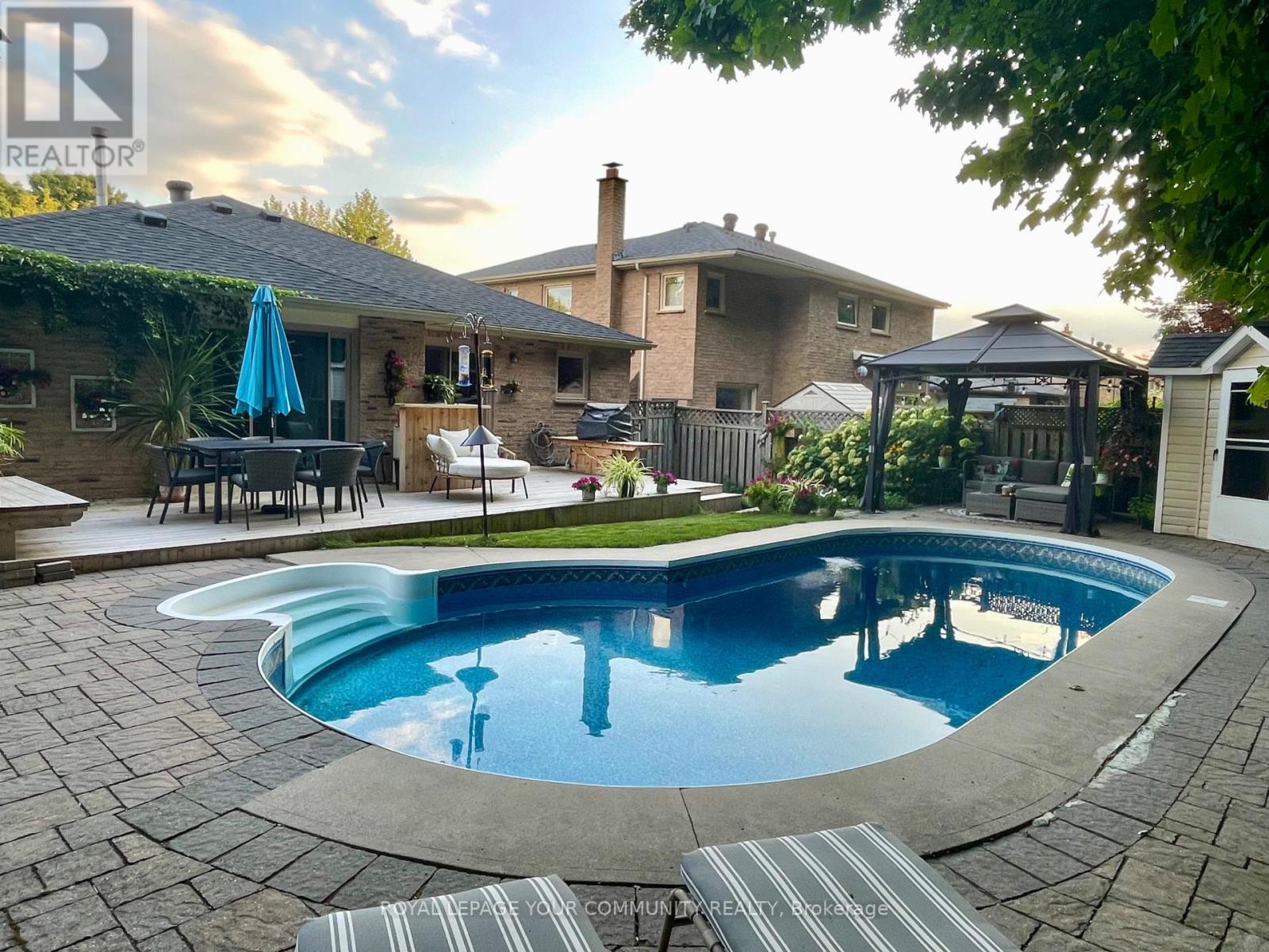 188 Kemano Road, Aurora, Ontario  L4G 4Z2 - Photo 36 - N12587490