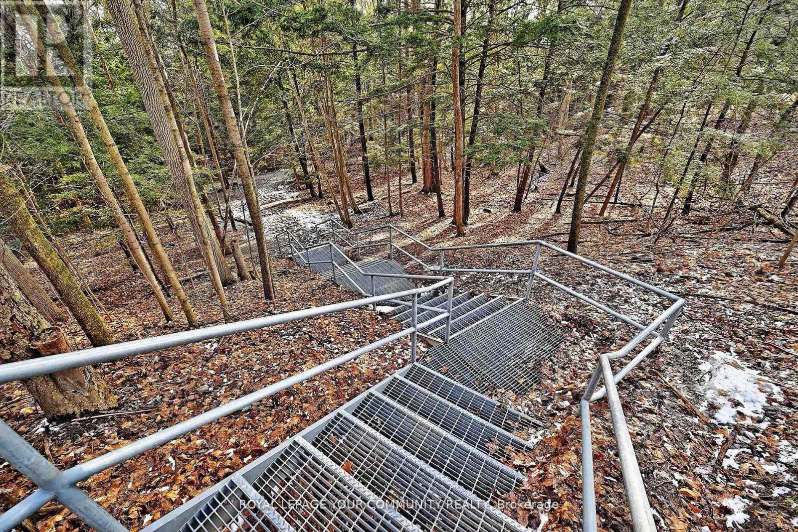 188 Kemano Road, Aurora, Ontario  L4G 4Z2 - Photo 40 - N12587490