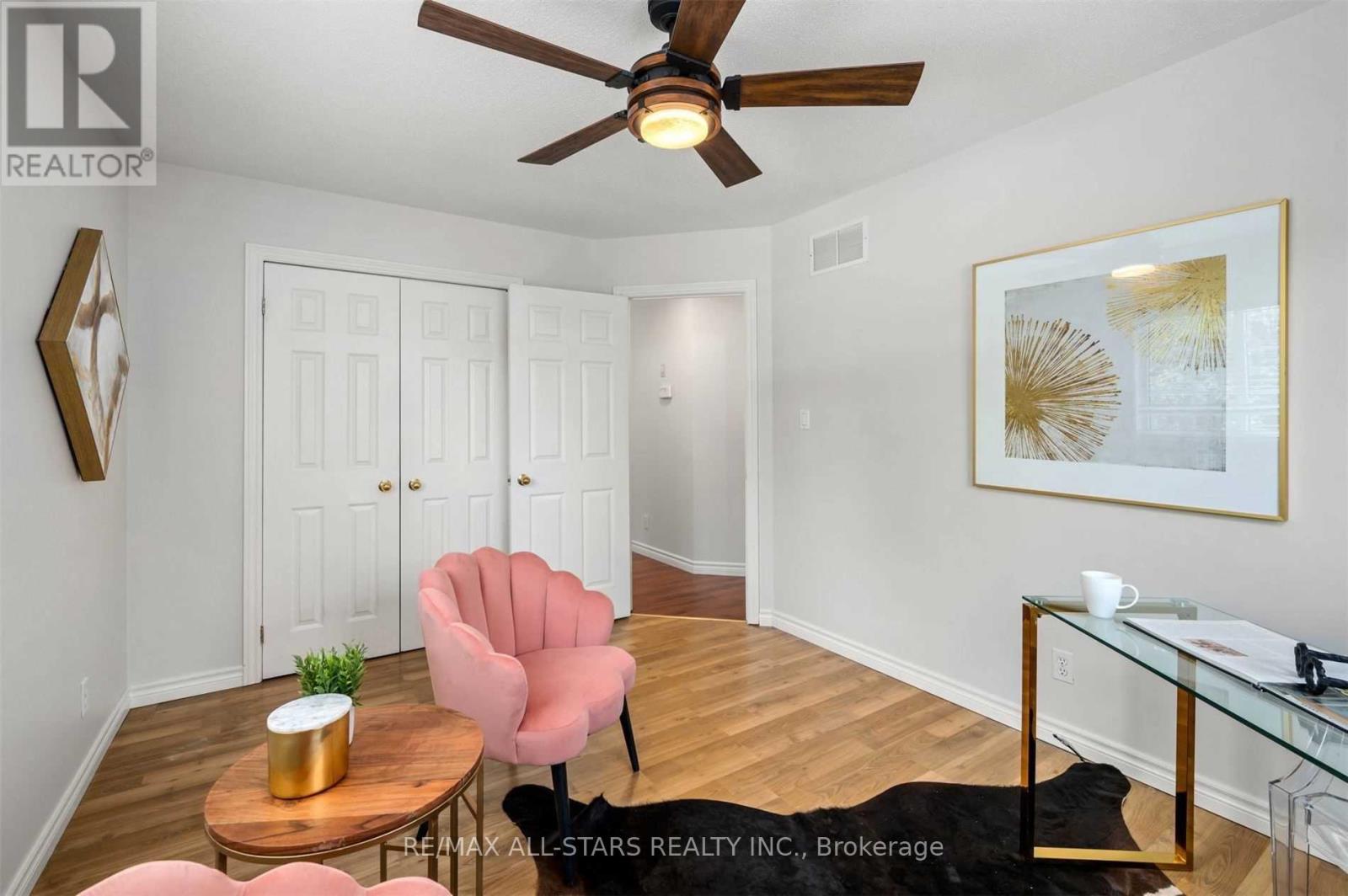 4 Alice Avenue, Georgina, Ontario  L3P 3C8 - Photo 19 - N12587844