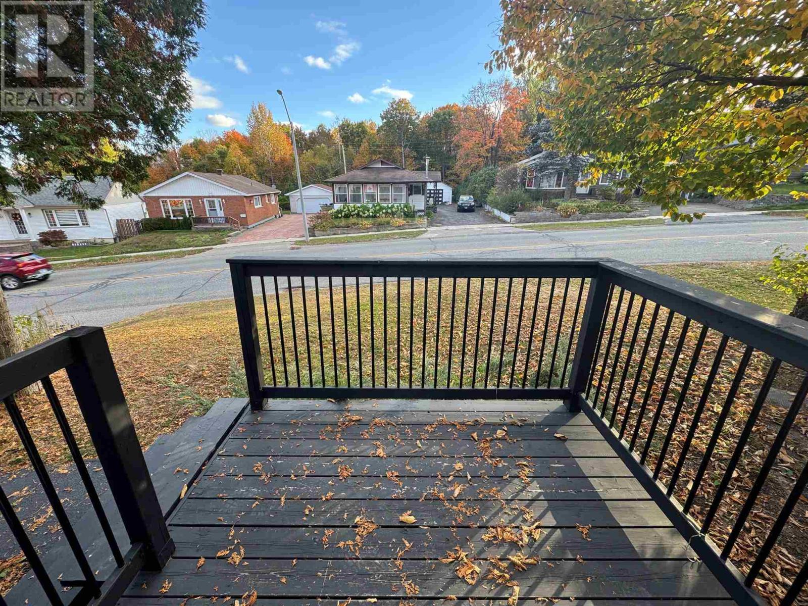 56 Axmith Ave, Elliot Lake, Ontario  P5A 1B7 - Photo 28 - SM253175