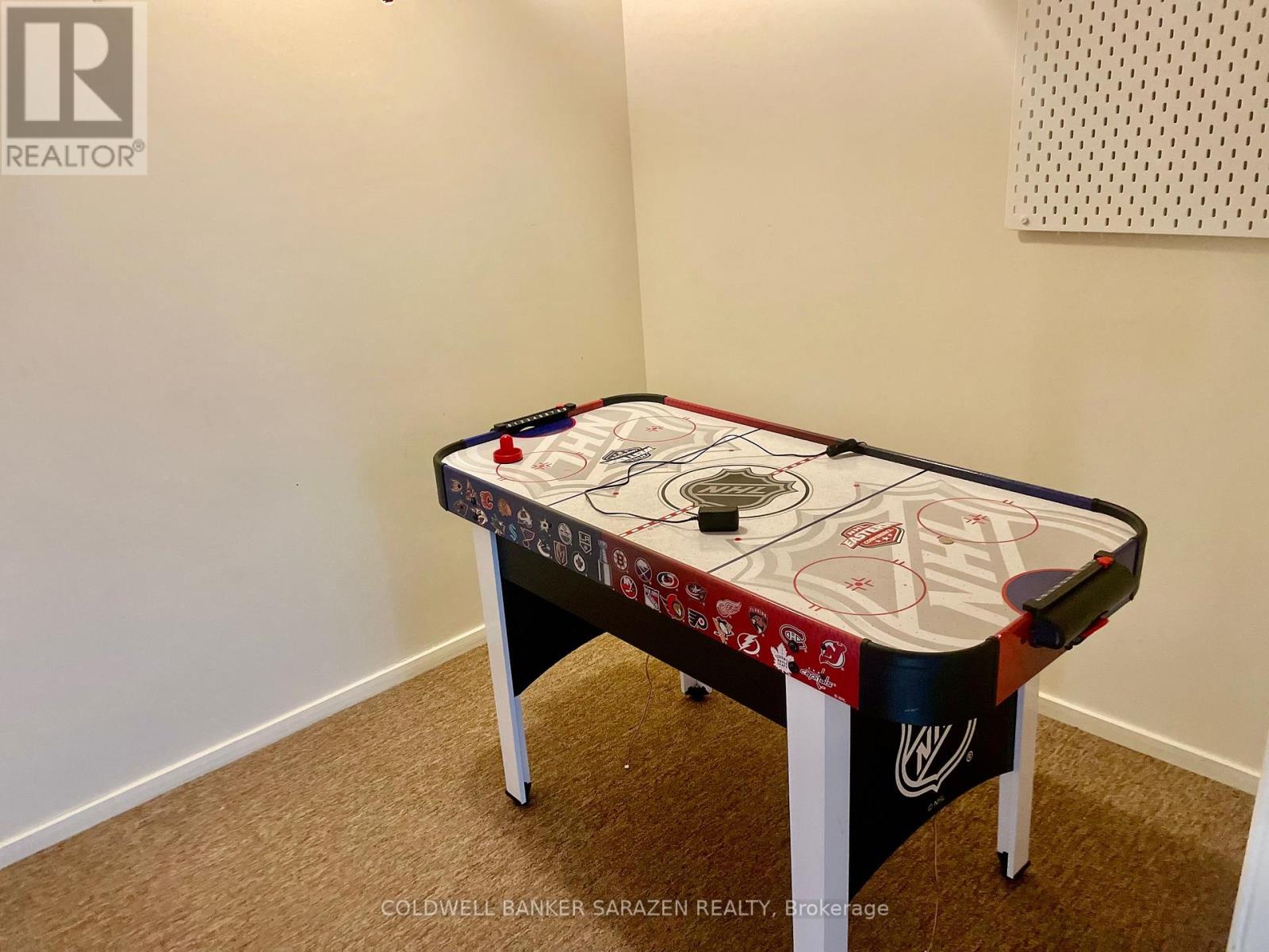 18 Stinson Avenue, Ottawa, Ontario  K2H 6N1 - Photo 17 - X12543444