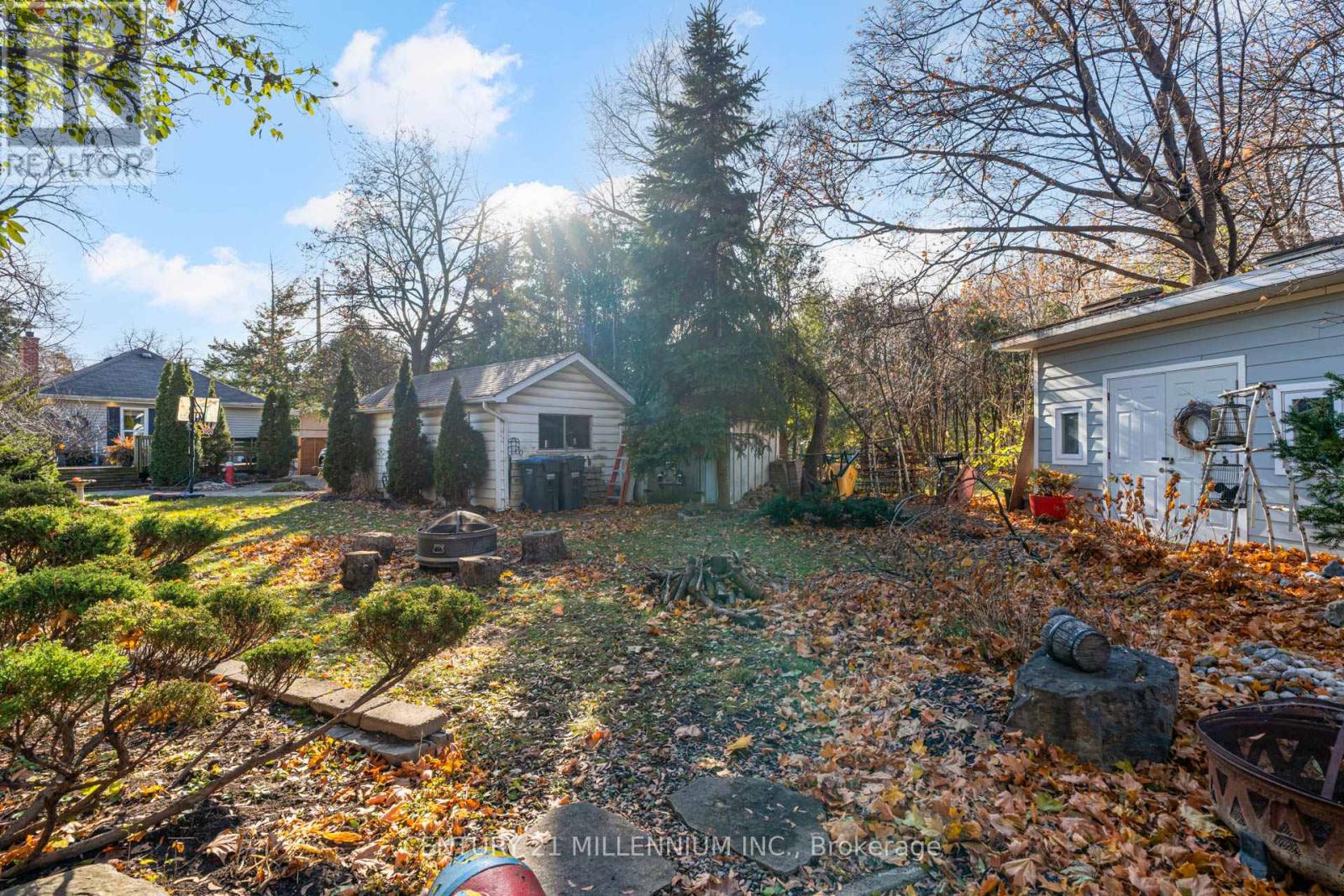 30 Clarence Street, Brampton, Ontario  L6W 1S3 - Photo 25 - W12587862