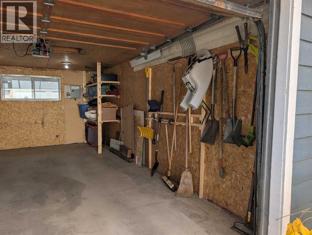 508 Queensland Place Se, Calgary, Alberta  T2J 4T3 - Photo 35 - A2264538