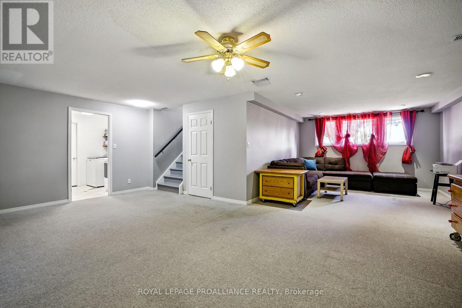 33 Loraine Avenue, Quinte West, Ontario  K8V 6R4 - Photo 26 - X12587898