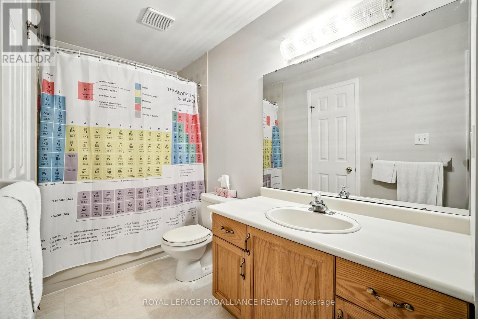 33 Loraine Avenue, Quinte West, Ontario  K8V 6R4 - Photo 34 - X12587898