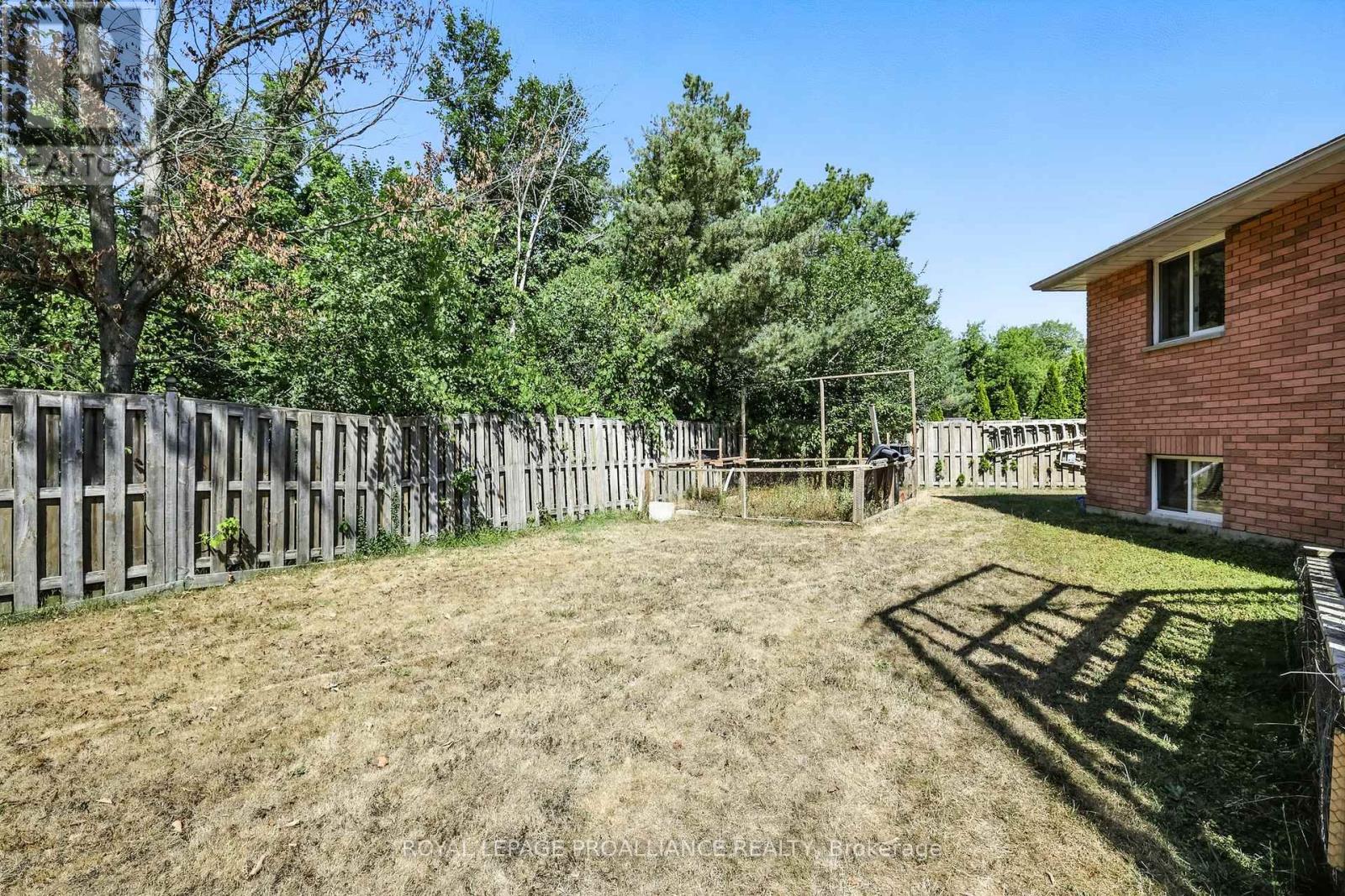 33 Loraine Avenue, Quinte West, Ontario  K8V 6R4 - Photo 42 - X12587898