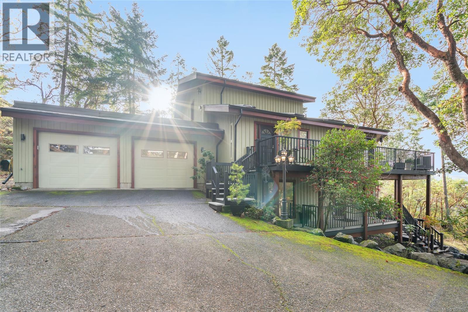 2358 Chain Way, Nanoose Bay, British Columbia  V9P 9G2 - Photo 1 - 1021292